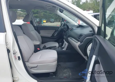 2015 Subaru Forester 2.5I z USA, uszkodzony, nr VIN JF2SJAAC6FH554322